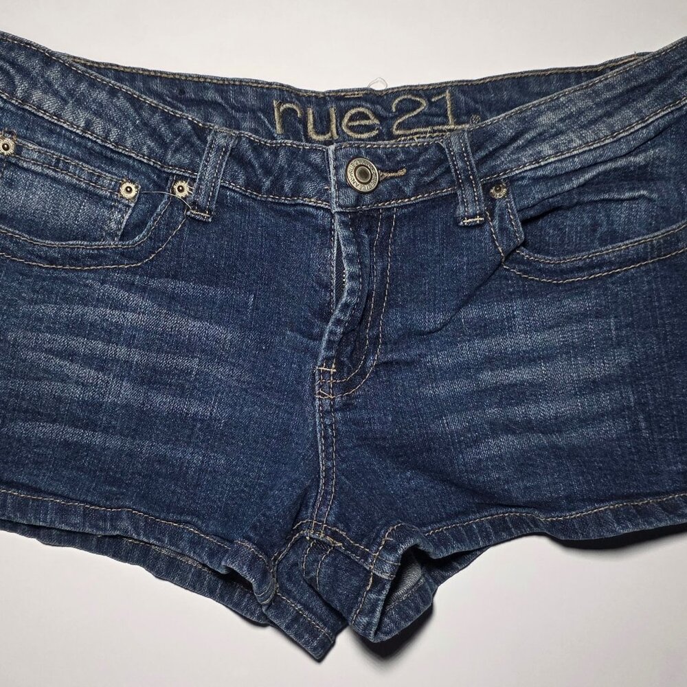 Rue 21 Womens Blue Denim Embroidered Shorts Size 7/8